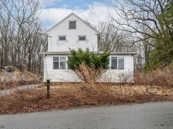 48 Old Budd Lake Rd, Mount Olive, NJ 07828