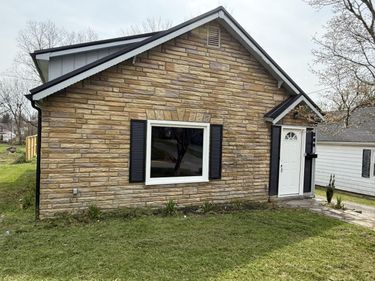 209 W Limestone Street, Somerset, KY 42501