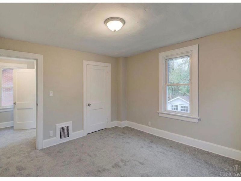 1217 Groesbeck Road, Cincinnati, OH 45224 Photo 18