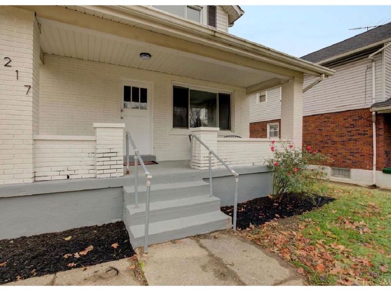 1217 Groesbeck Road, Cincinnati, OH 45224 Photo 2
