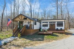 781 Burns Hill Rd, Lobelville, TN 37097 Main Photo