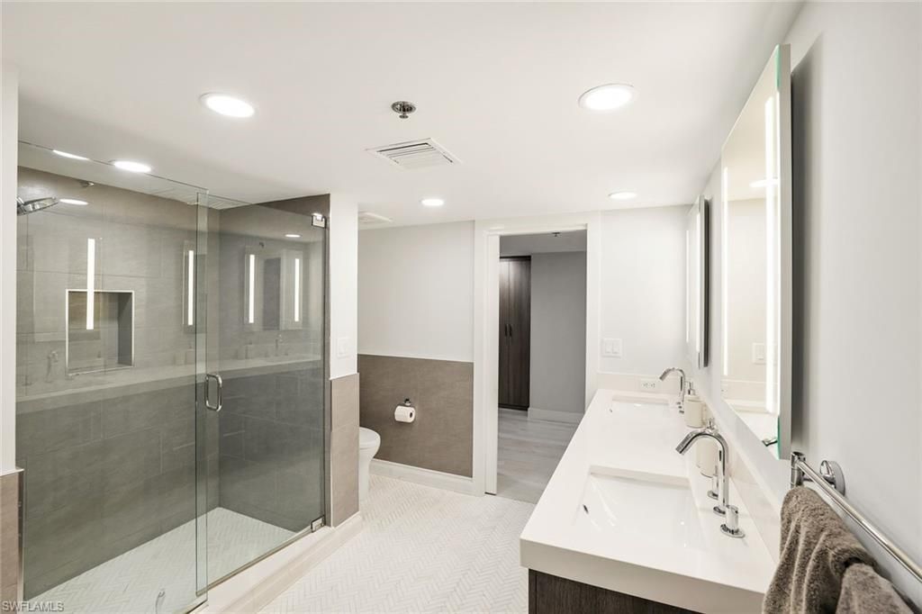 6361 Pelican Bay Blvd, Unit 601, Naples, FL 34108 Photo