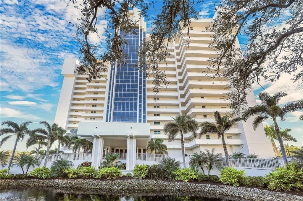 6361 Pelican Bay Blvd, Unit 601, Naples, FL 34108 Photo