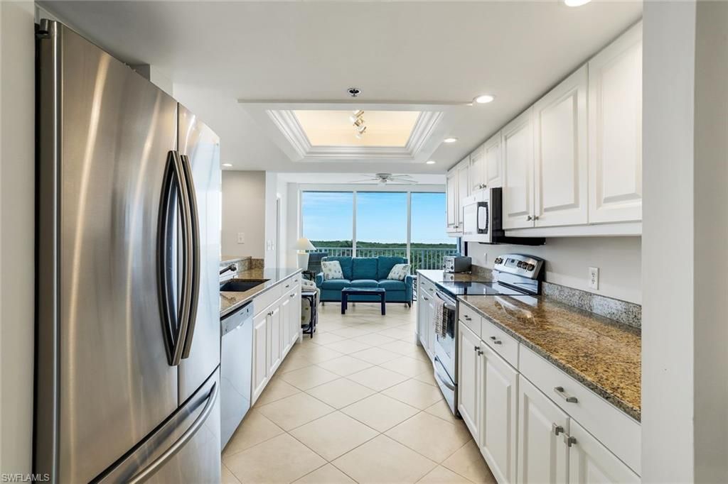 6361 Pelican Bay Blvd, Unit 601, Naples, FL 34108 Photo