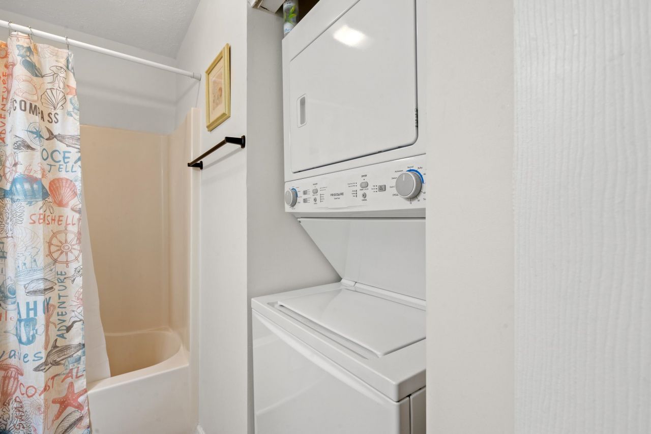 615 Tupelo Ln. Photo 14