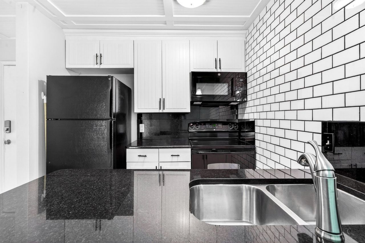 435 Salt Marsh Circle  Photo 9