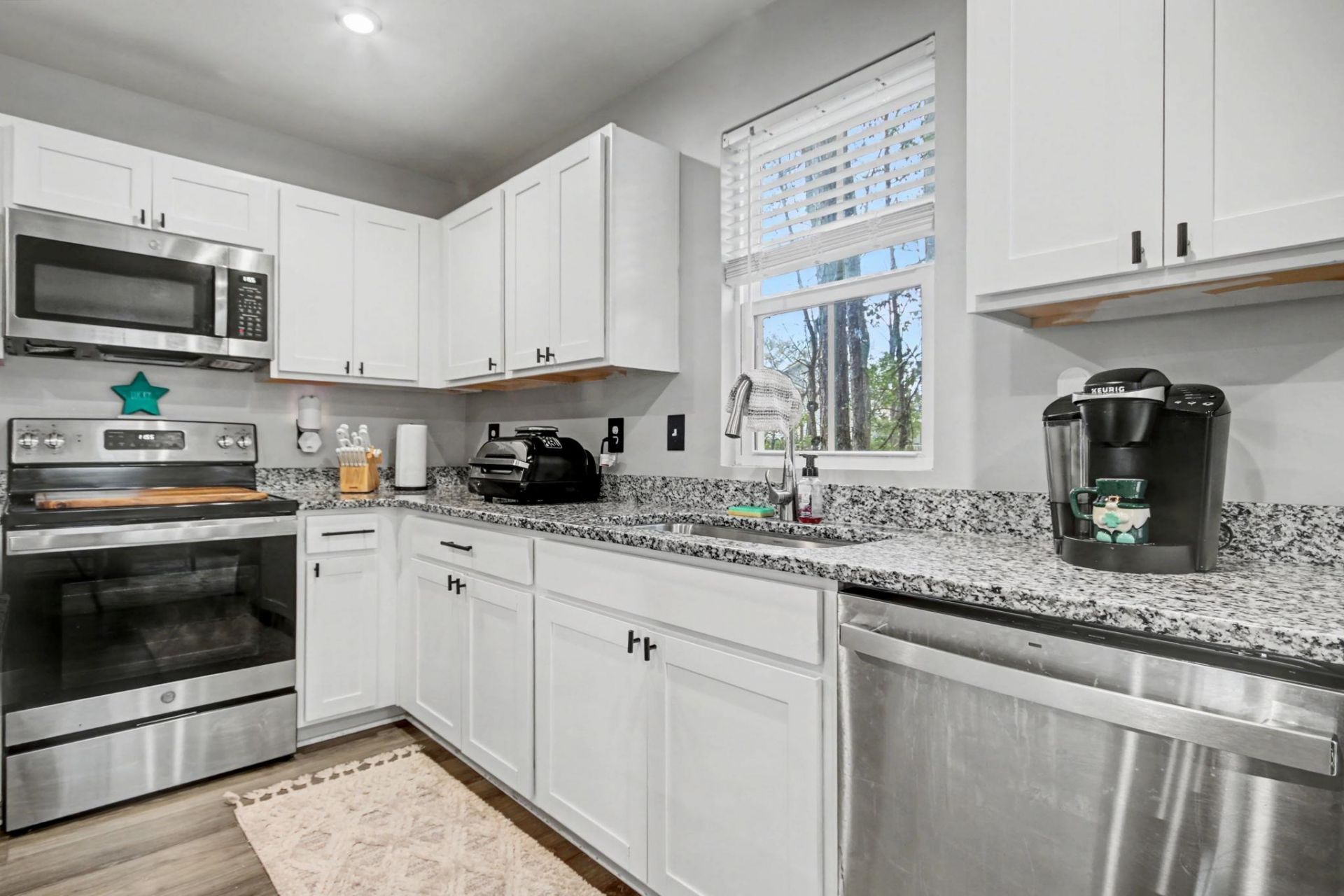 608 Montenegro Way Photo 11