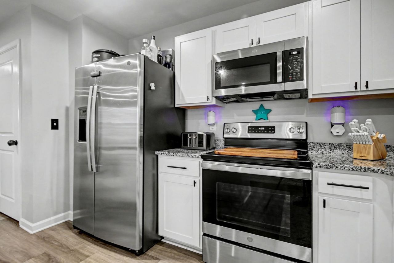 608 Montenegro Way Photo 13