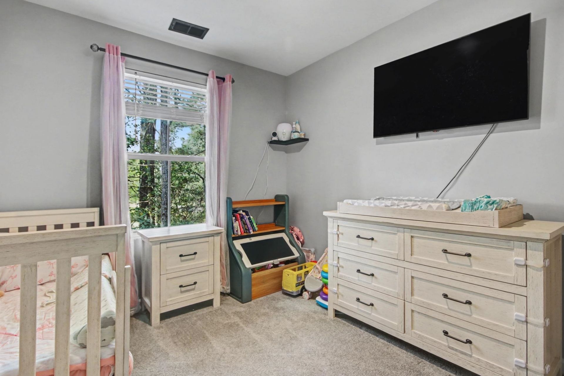 608 Montenegro Way Photo 15