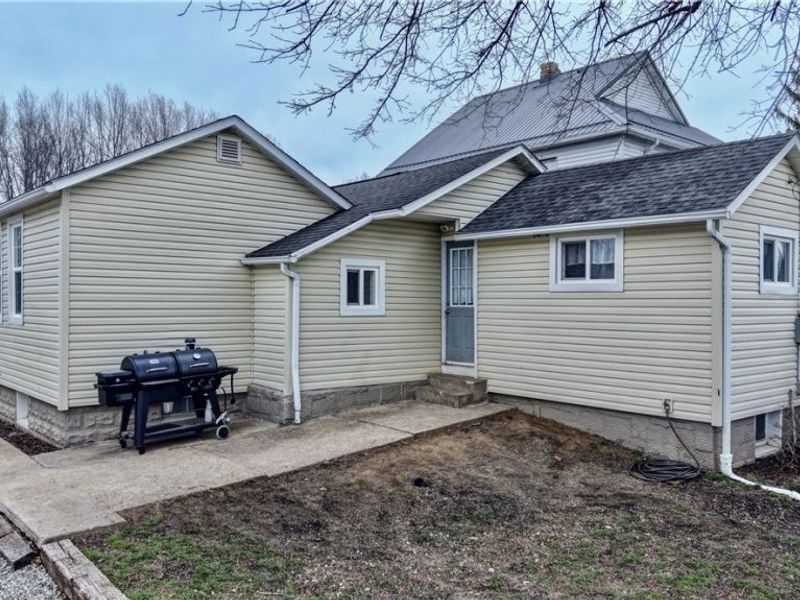 254 1st Street SE, Brewster, OH 44613 Photo 14