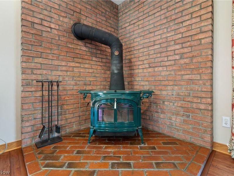 10075 Waterford Trail, Chagrin Falls, OH 44023 Photo 6