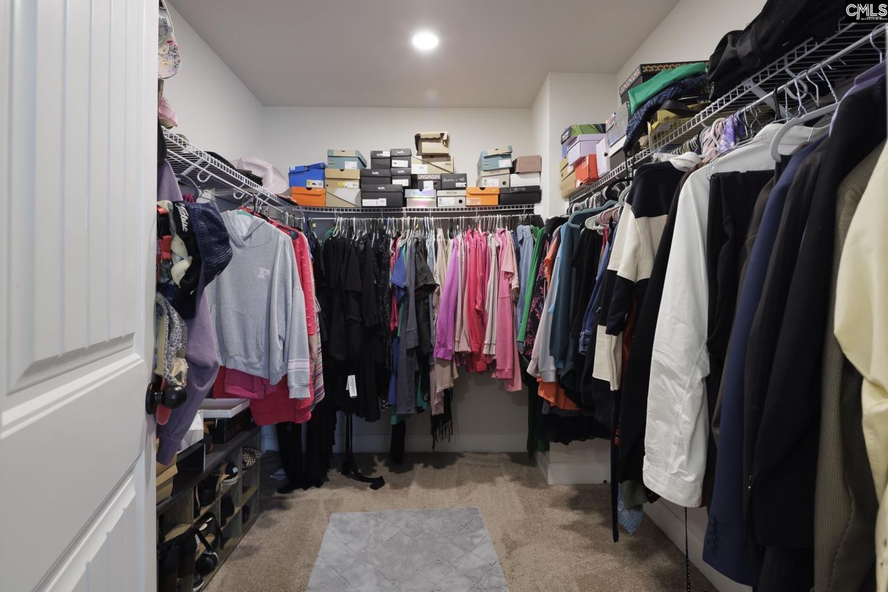 823 Adelaide Road  Photo 23