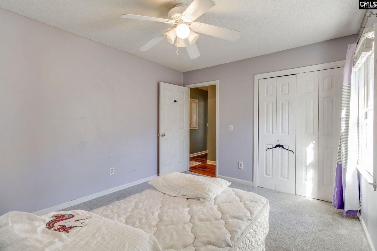 2 Woodshaw Court  Photo 21