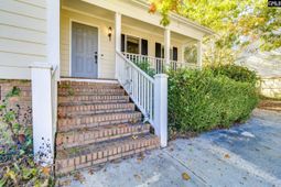 2 Woodshaw Court  photo 4