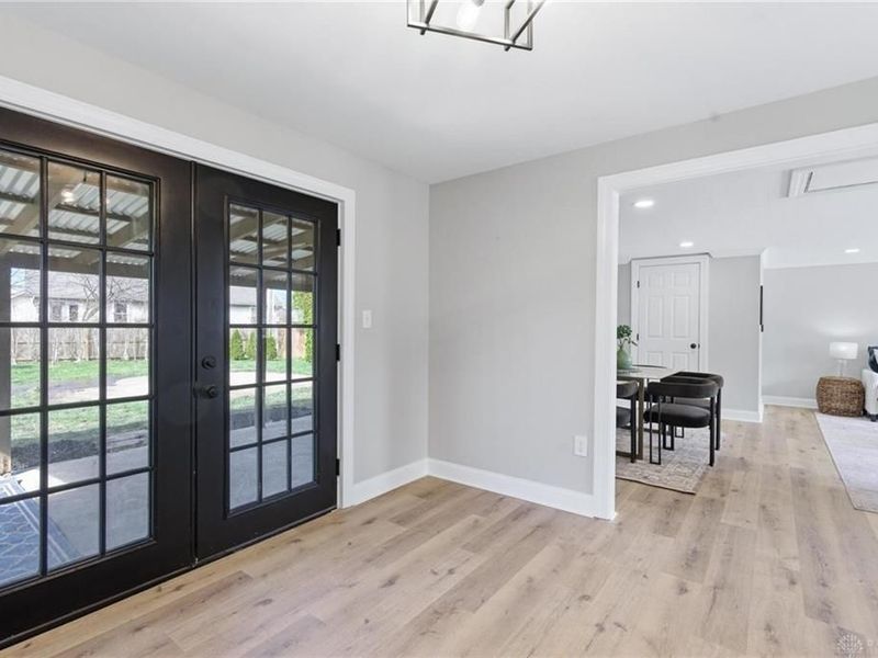 14 Laurelgrove Drive, Englewood, OH 45322 Photo 13