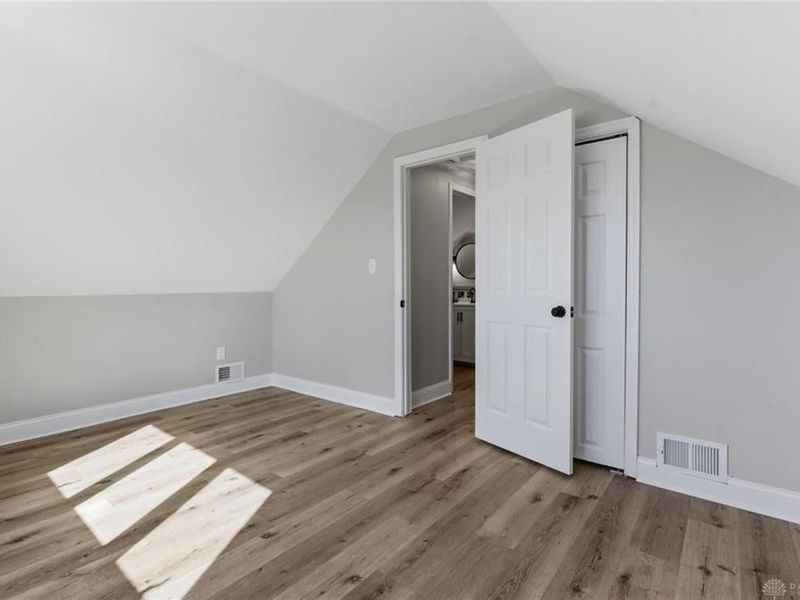 14 Laurelgrove Drive, Englewood, OH 45322 Photo 28