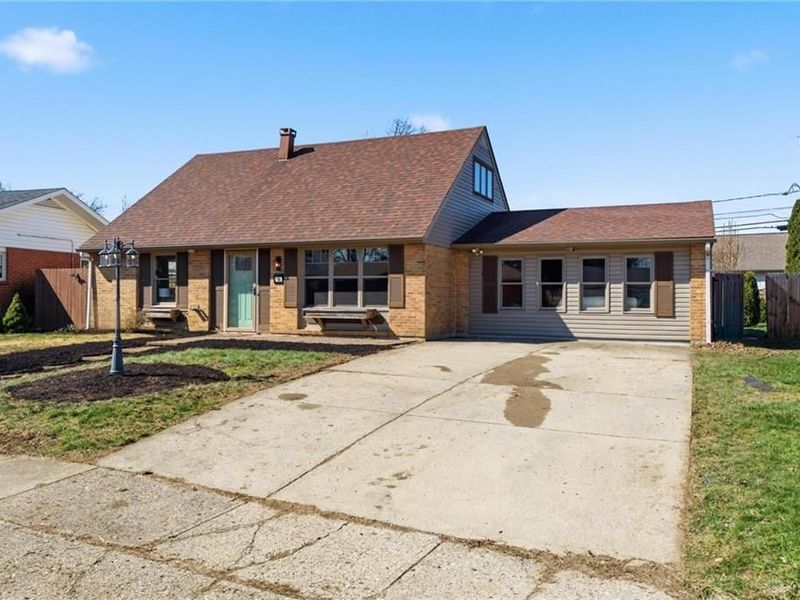 14 Laurelgrove Drive, Englewood, OH 45322 Photo 3