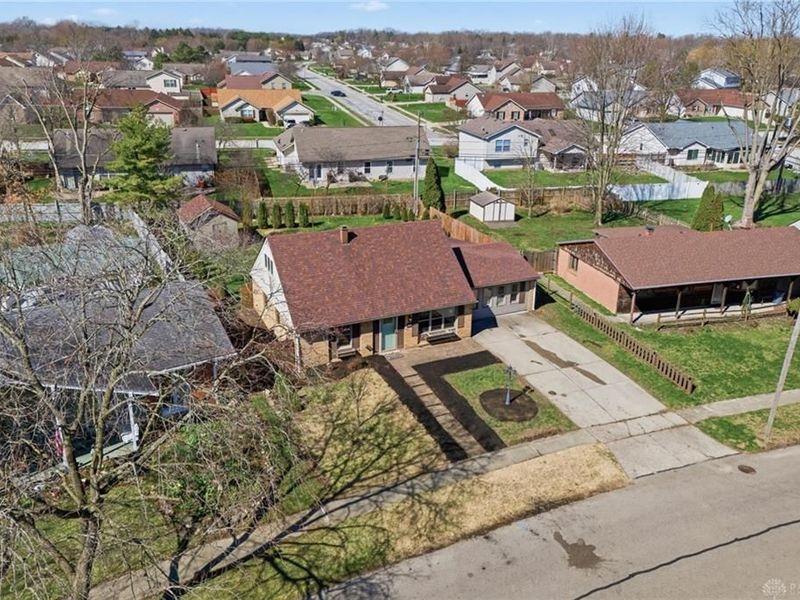 14 Laurelgrove Drive, Englewood, OH 45322 Photo 36