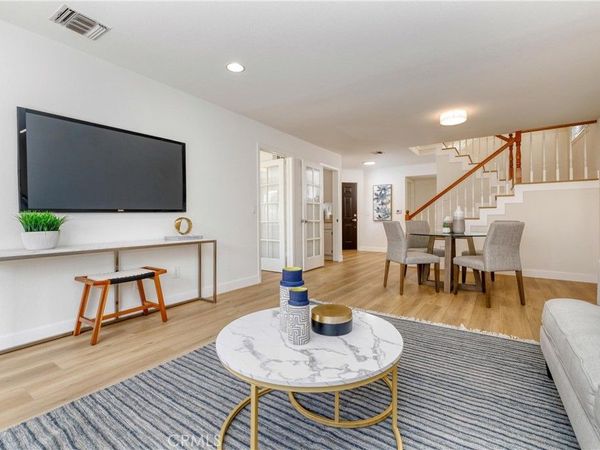 21602 Bedford Way, Saugus, CA 91350