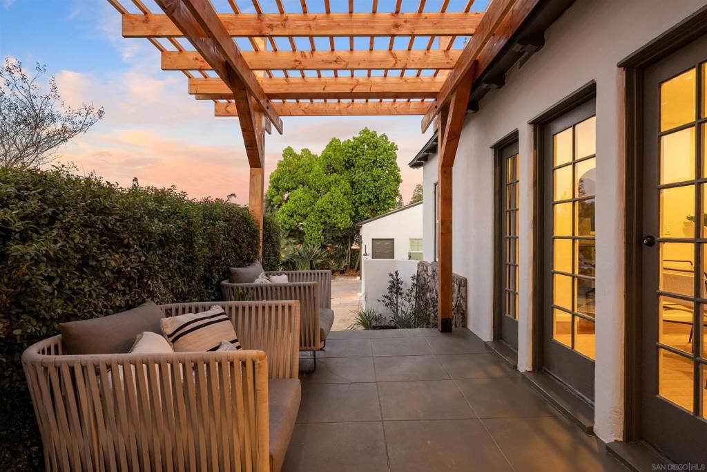 4251 Ethelda Pl, San Diego, CA 92116 Main Photo