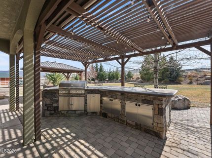 2220 Whites Creek Lane, Reno, NV 89511 Photo