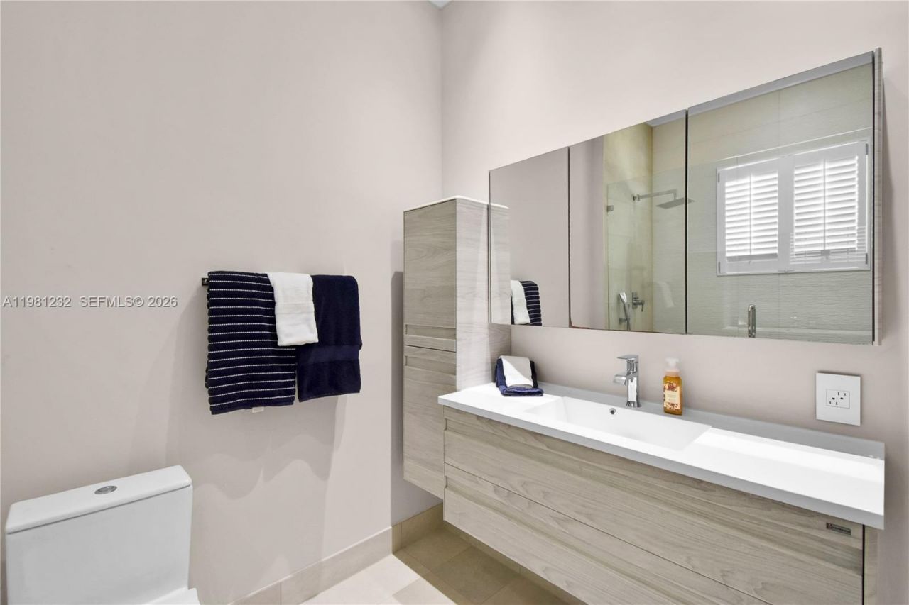 3502 Derby Ln , Weston, FL 33331 Photo