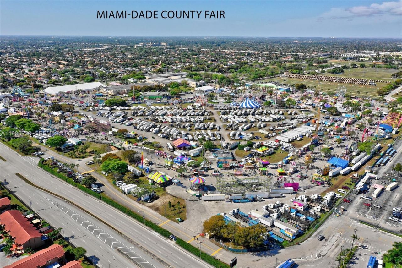 1809 SW 107th Ave , Unit 2705, Miami, FL 33165 Photo