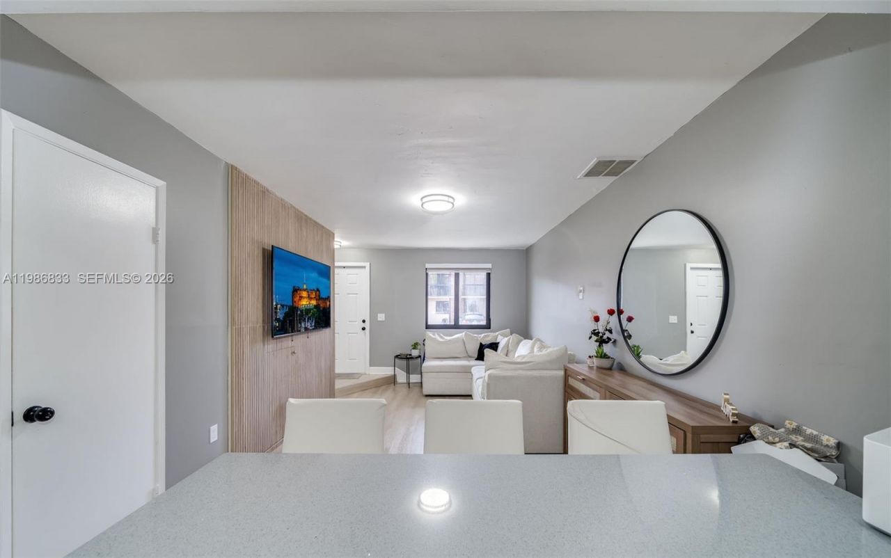 1809 SW 107th Ave , Unit 2705, Miami, FL 33165 Photo