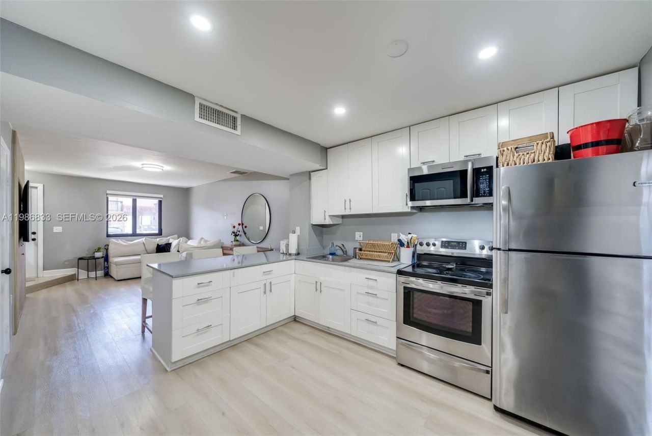 1809 SW 107th Ave , Unit 2705, Miami, FL 33165 Photo