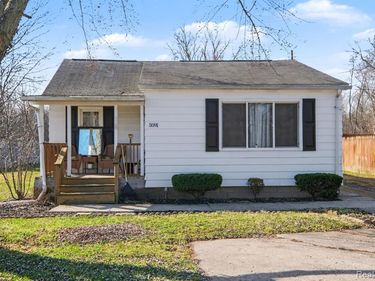 5091 W Carpenter Road, Mt. Morris Twp, MI 48504