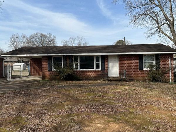 531 Malone Cir, Florence, AL