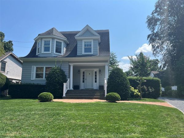 36 Midland Street , Cold Spring Harbor, NY 11724