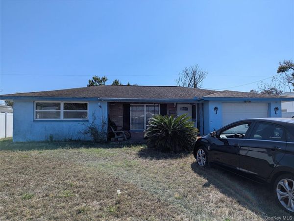 7416 Star Dust Drive , Glen Cove, NY 34668