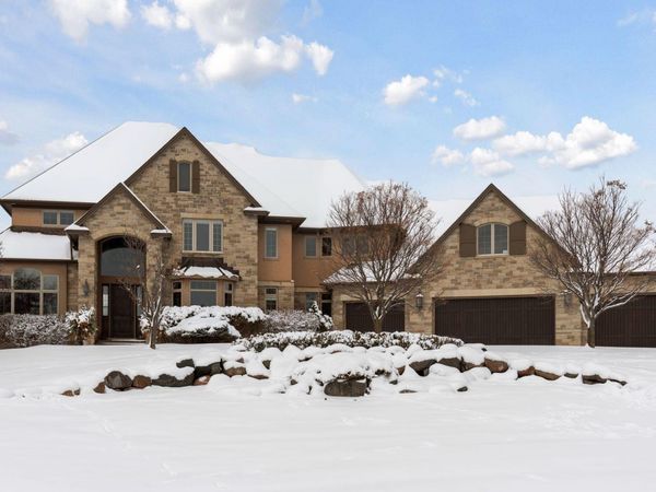 225 Calamus Circle, Medina, MN 55340