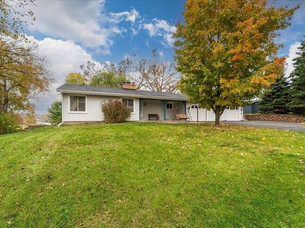 13801 High Drive , Burnsville, MN 55337