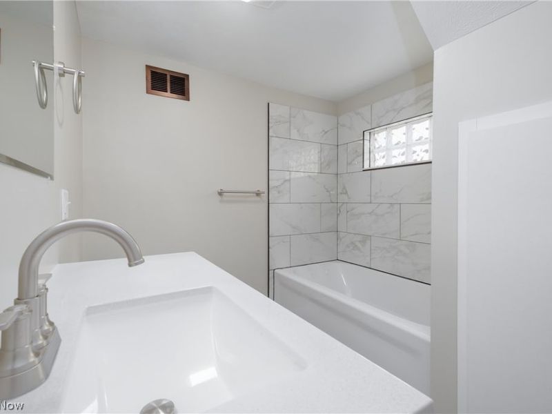 509 Wilson Street, Malvern, OH 44644 Photo 17