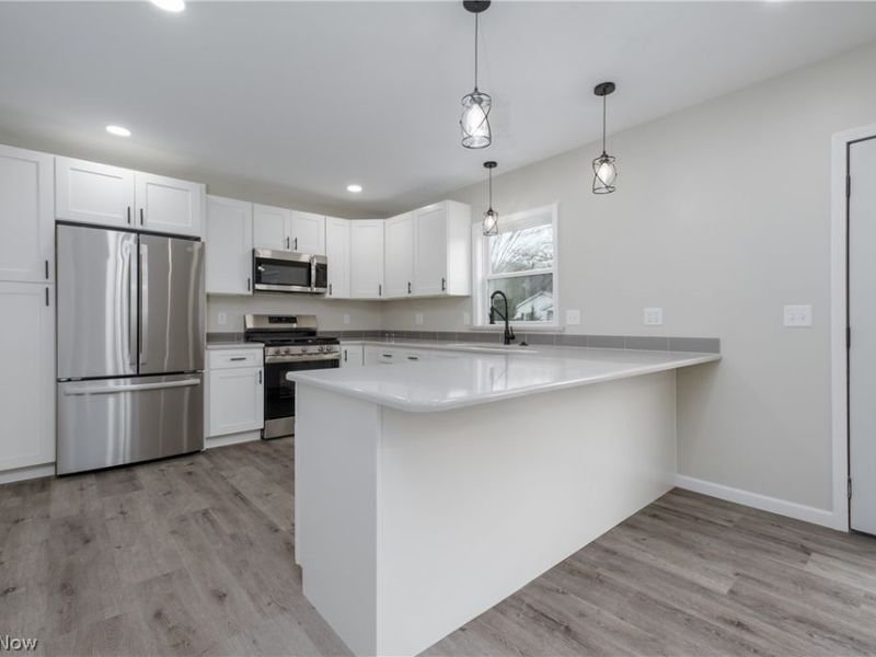 509 Wilson Street, Malvern, OH 44644 Photo 9