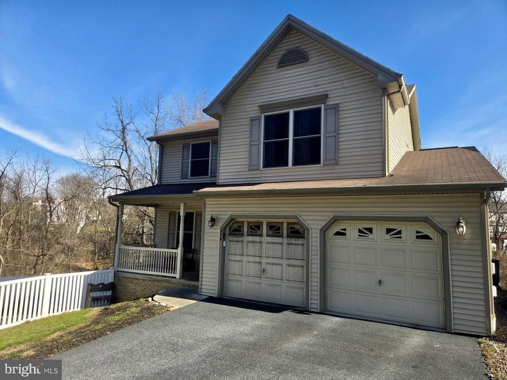 576 KELKER STREET , OBERLIN, PA 17113