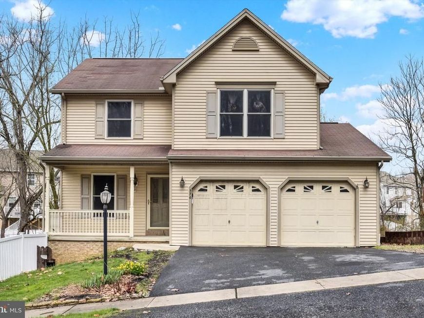 576 Kelker Street, Oberlin, PA 17113 Main Photo