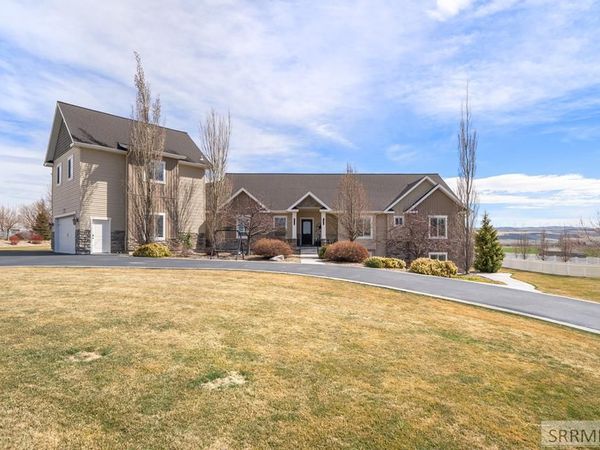 1171 N 1000 E, SHELLEY, ID 83274