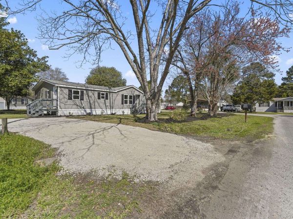 644 Summer Dr., Conway, SC 29526