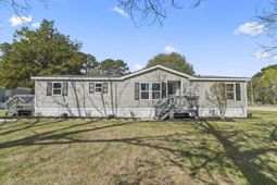 644 Summer Dr. photo 4