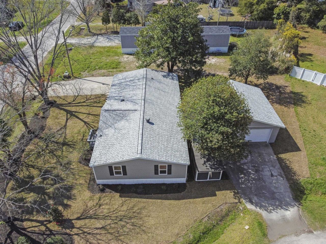 644 Summer Dr. Photo 33