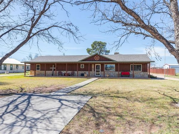 304 S Avenue H , Haskell, TX 79521