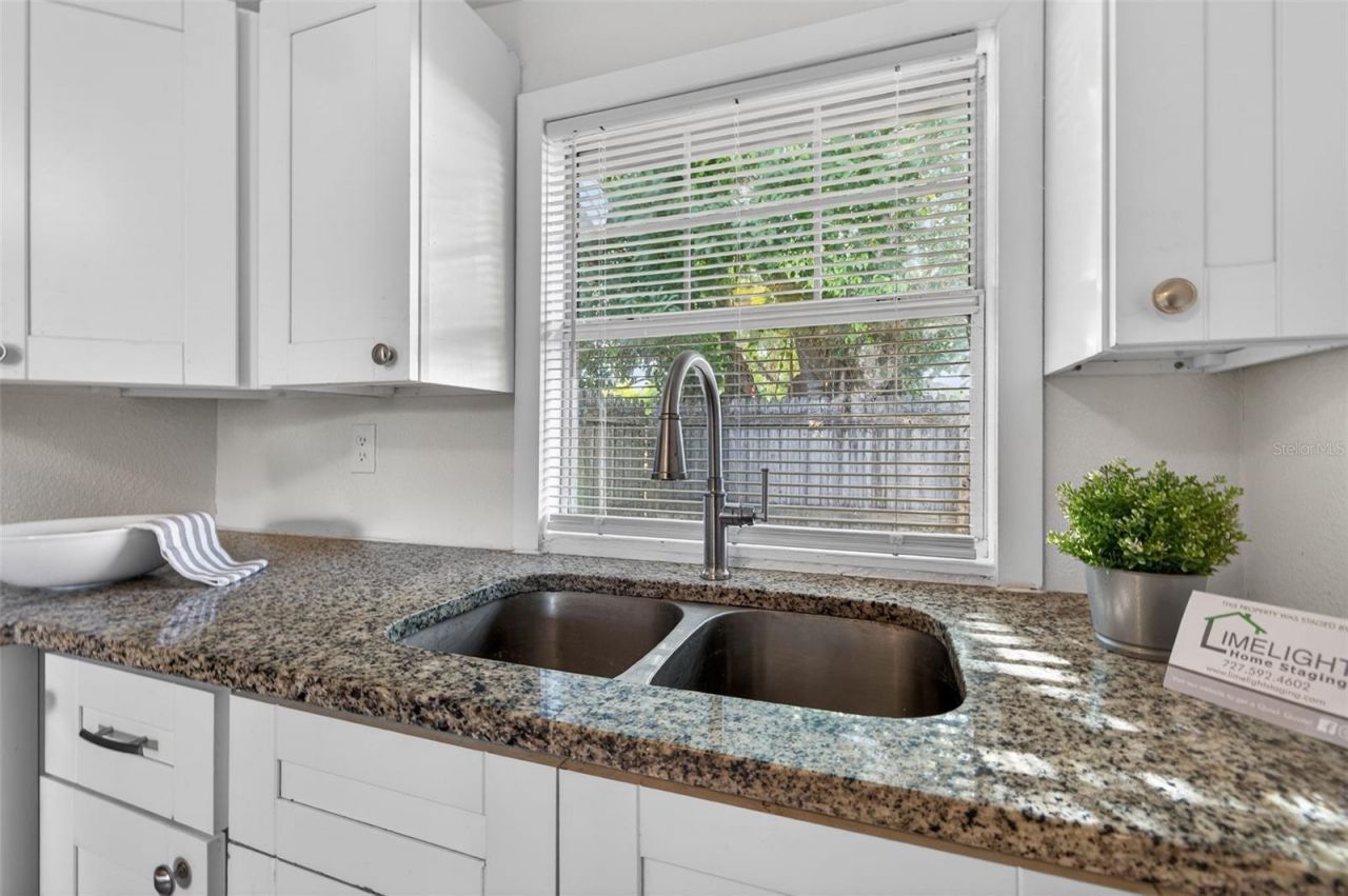 1777 28th Avenue N, Saint Petersburg, FL 33713 Photo