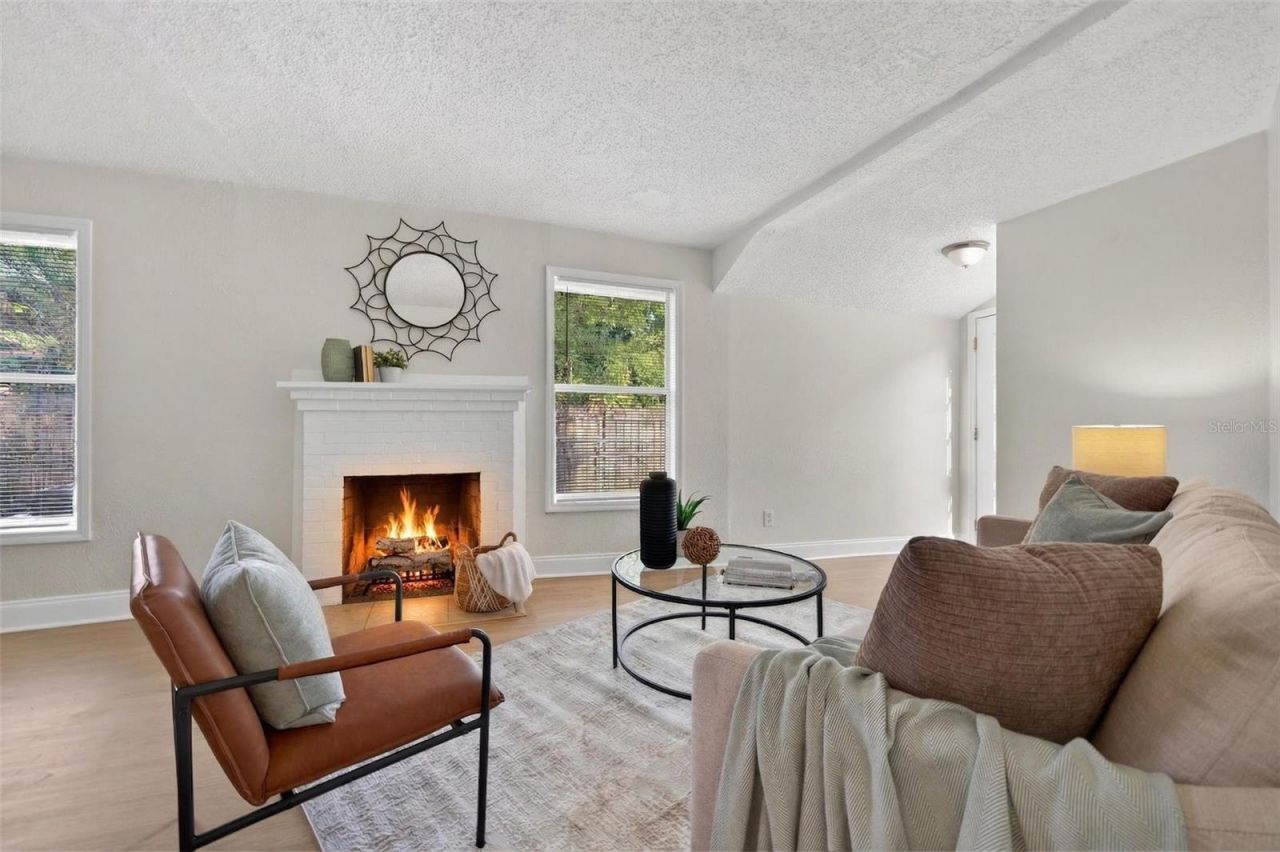 1777 28th Avenue N, Saint Petersburg, FL 33713 Photo