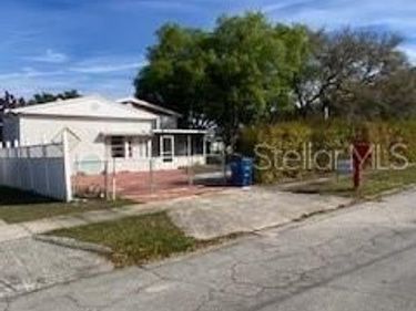 312 MILAKEE AVENUE , SEBRING, FL 33870