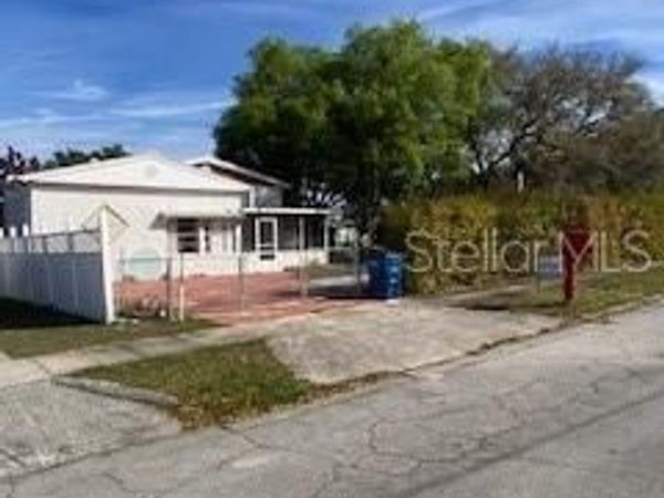 312 MILAKEE AVENUE , SEBRING, FL 33870