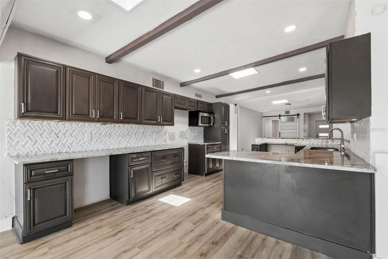 16108 5th Street E, Redington Beach, FL 33708 Photo