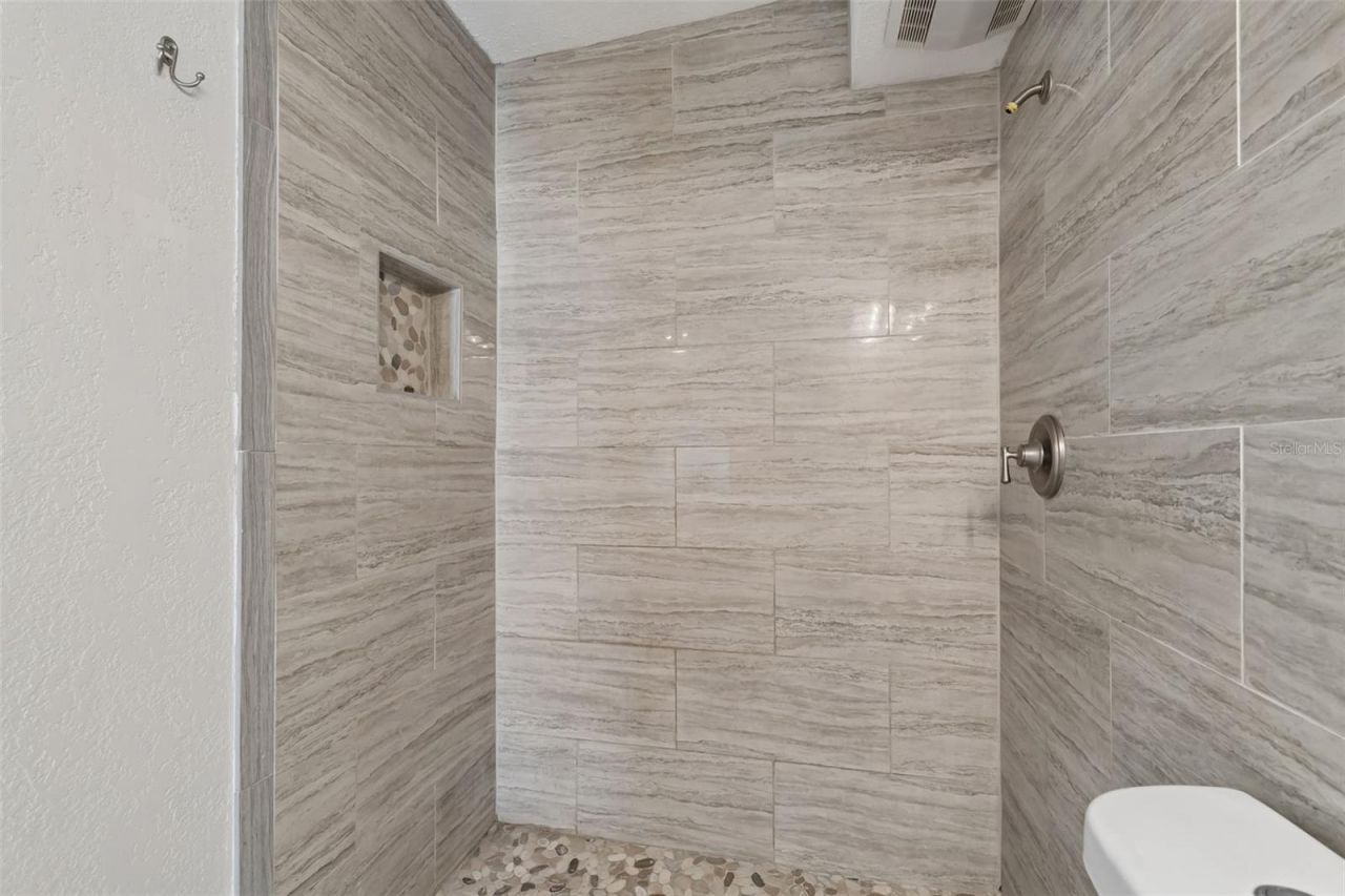 16108 5th Street E, Redington Beach, FL 33708 Photo
